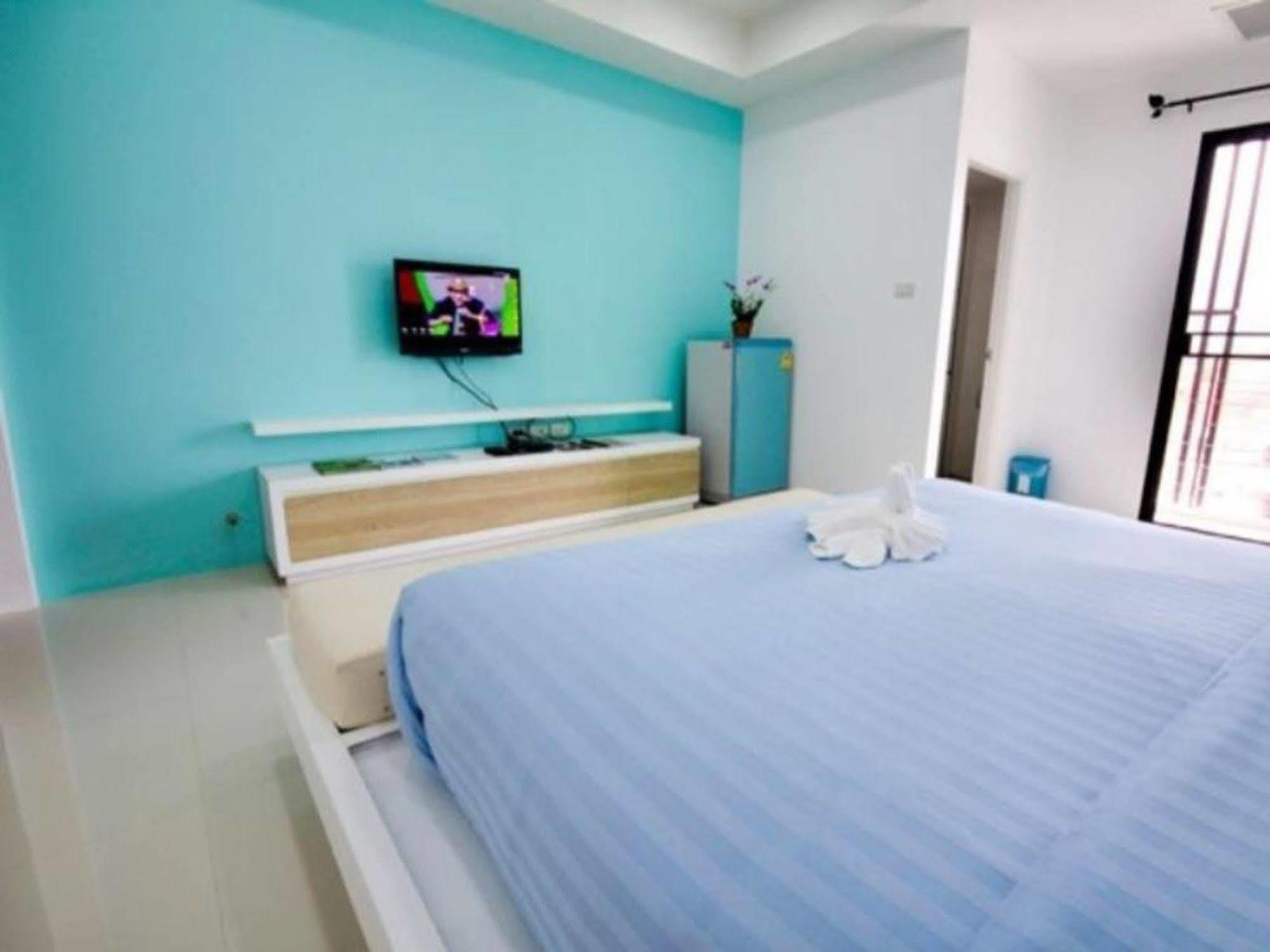 S5 Residence And Cafe Chalong Dış mekan fotoğraf