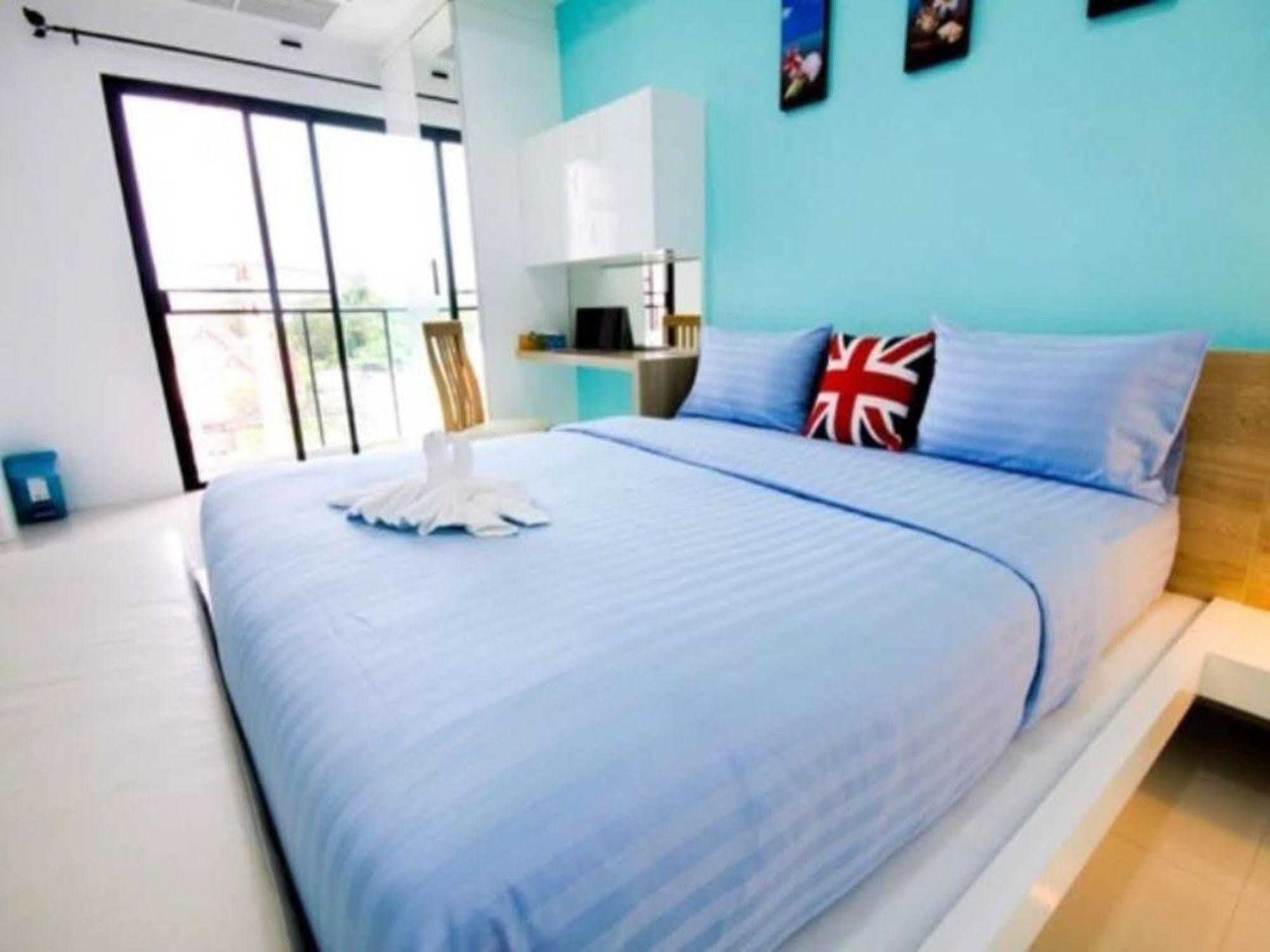 S5 Residence And Cafe Chalong Dış mekan fotoğraf